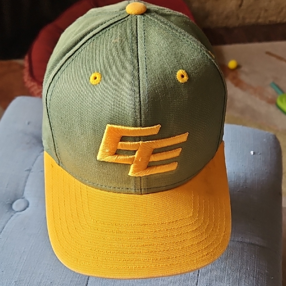 🌟3/$25🌟 Reebok Edmonton Eskimos Green and Yellow CFL Snapback Baseball Cap